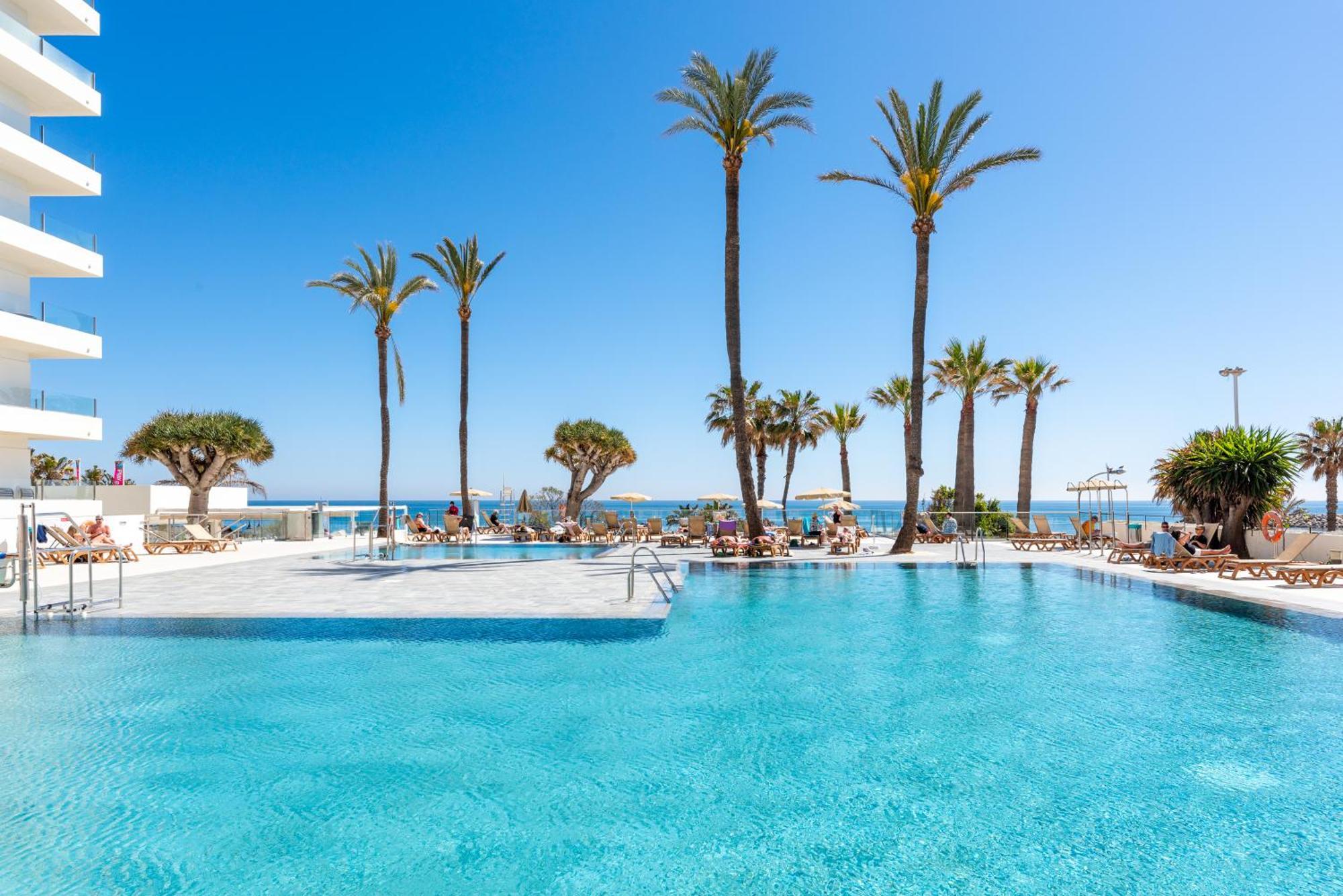 Apartment Wintowinrentals Executive In Ocean House Complex Torremolinos