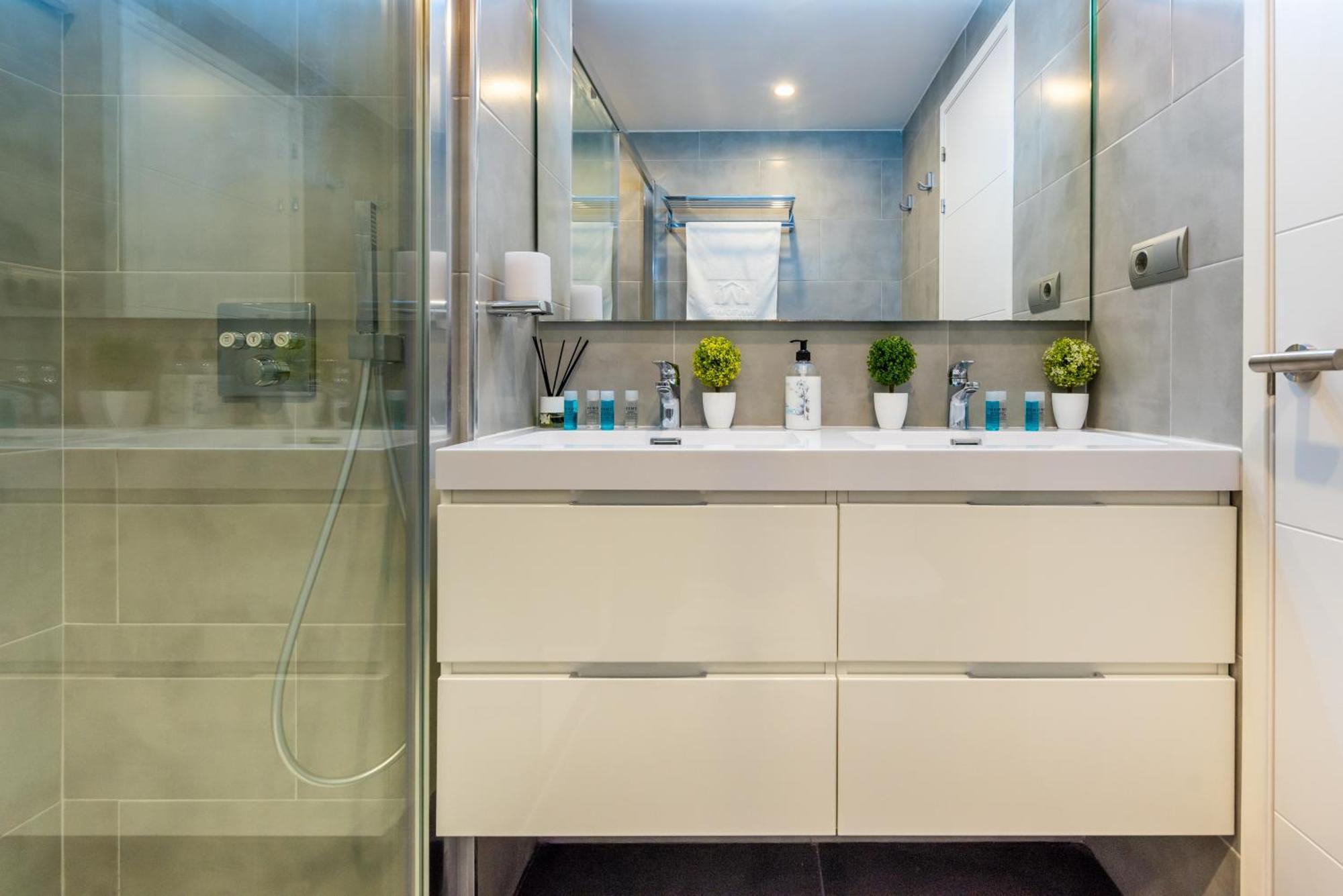 Wintowinrentals Executive In Ocean House Complex Apartment *