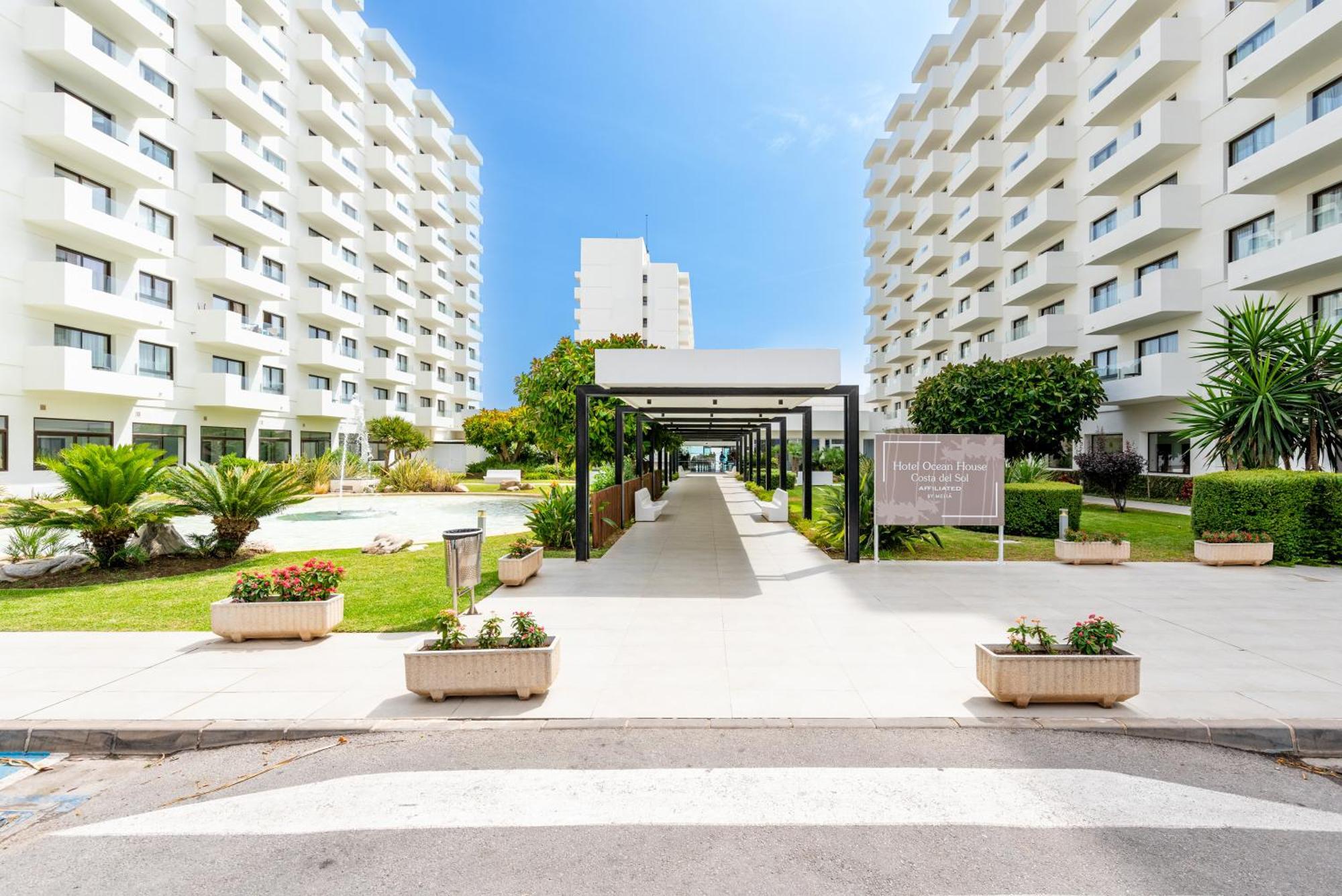 Wintowinrentals Executive In Ocean House Complex